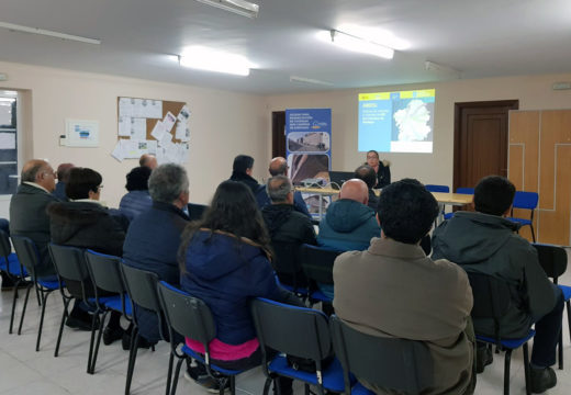 Boqueixón acolleu unha charla sobre axudas para a rehabilitación de vivendas no Camiño